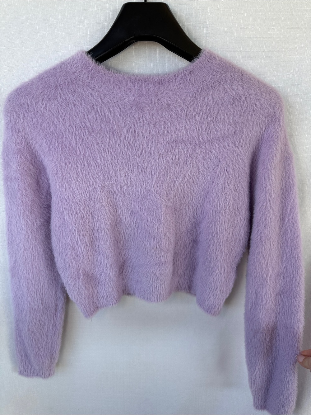 WILLOW & WIND Fuzzy Crewneck Sweater in Purple Size Small Like New